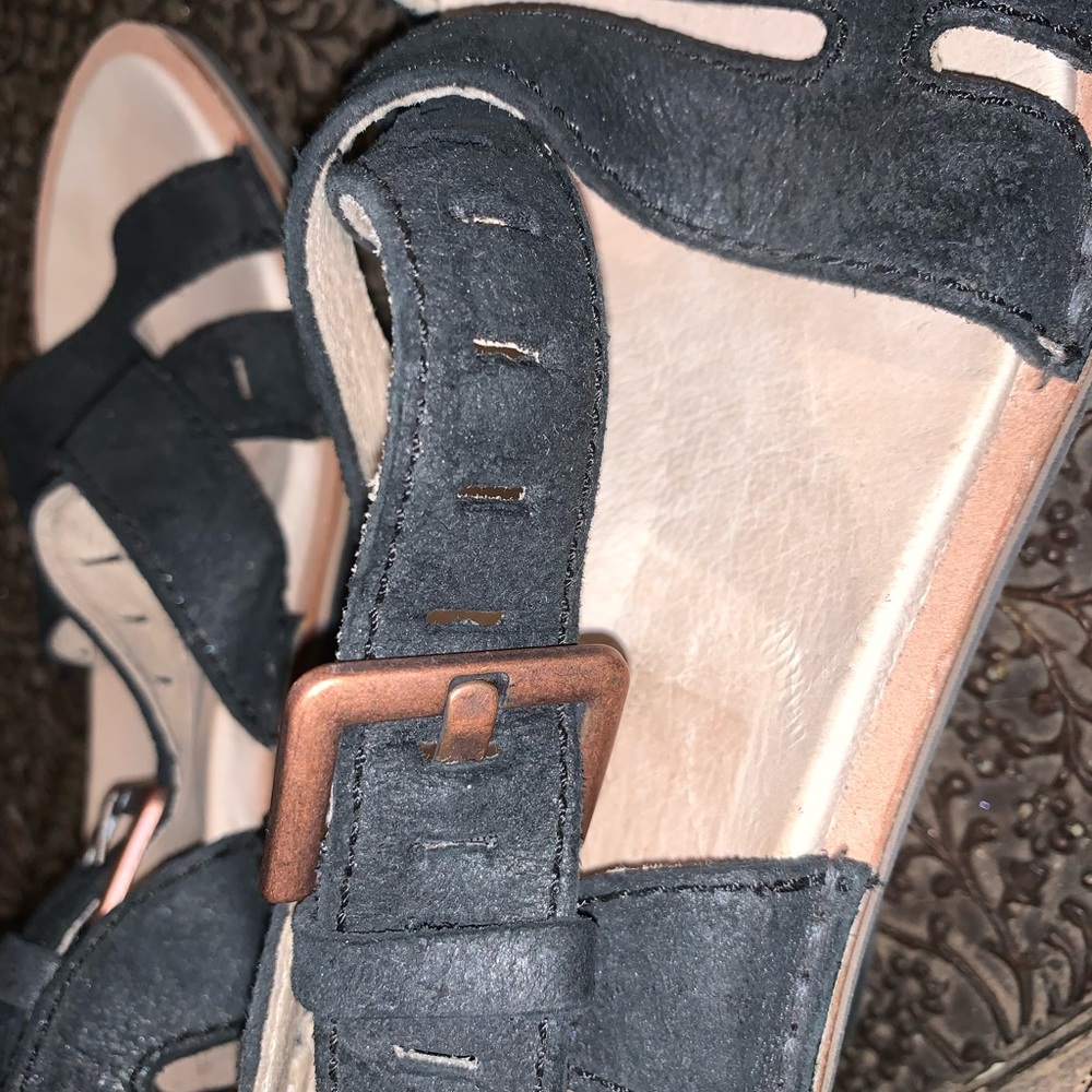 Merrill Sandal - Picture 5 of 5